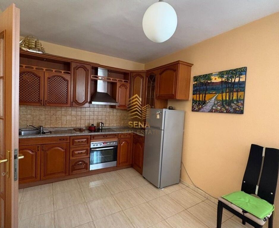 Affitto, Appartamento 1+1+balcone, Via Kavaja, 550 Euro/mese