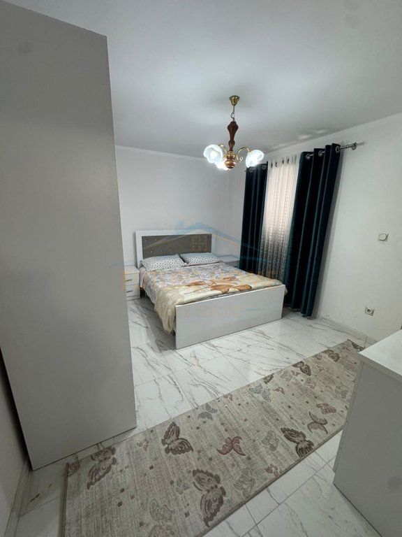 Affitto, Appartamento 2+1+2, Via Fortuzi, Tirana