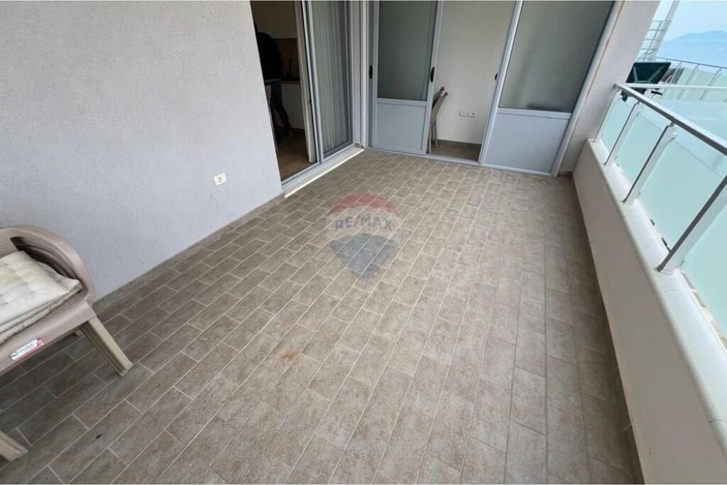 🏖️ Appartamento 2+1 in Affitto – Prima Linea, Via Dhimitër Konomi, Vlora