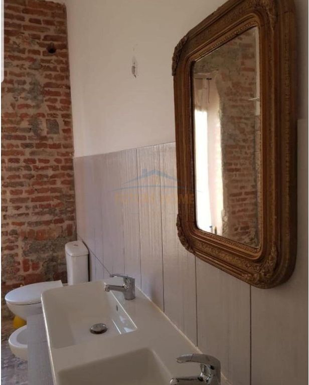 Affitto , 2 Studio , Via Kavajes , Tirana