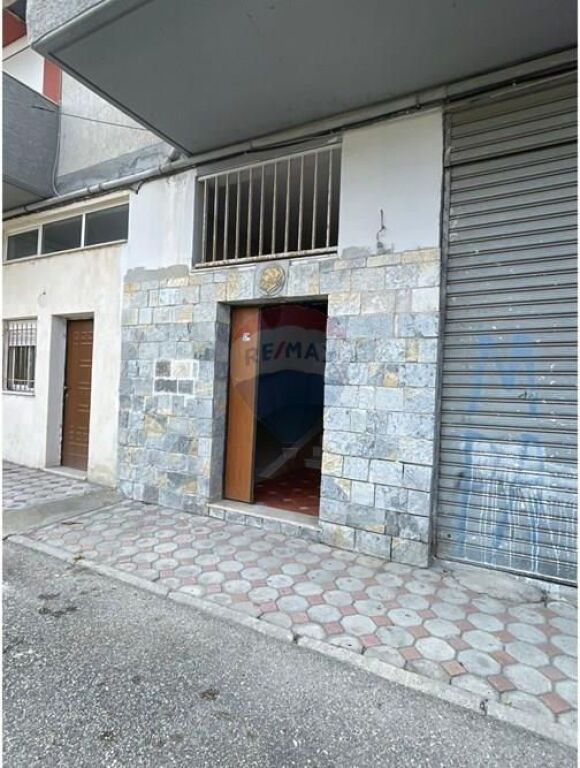 🌊 APPARTAMENTO 1+1 IN AFFITTO – LUNGOMARE, VLORË