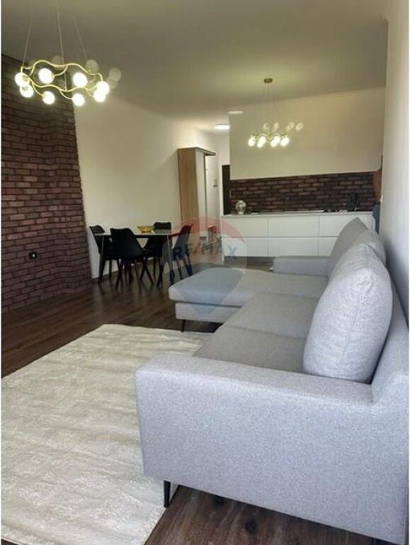 Appartamento - In Affitto - Via Peti, Tirana