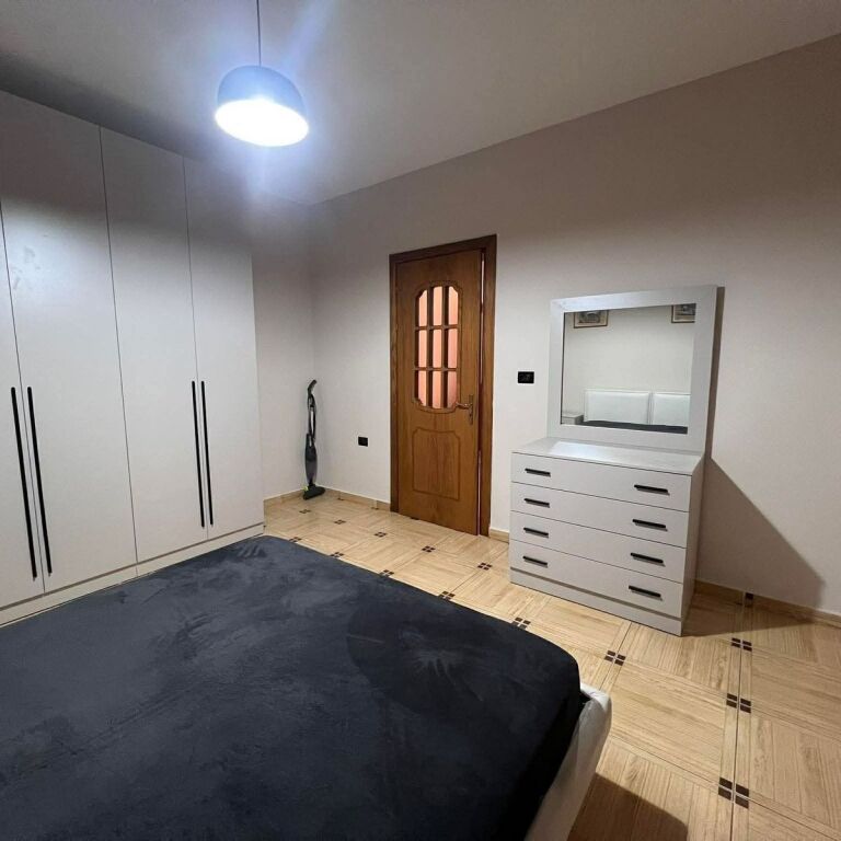 AFFITTASI APPARTAMENTO 1+1 + 2 BALCONI - DON BOSKO, VIA ALBANOPOli