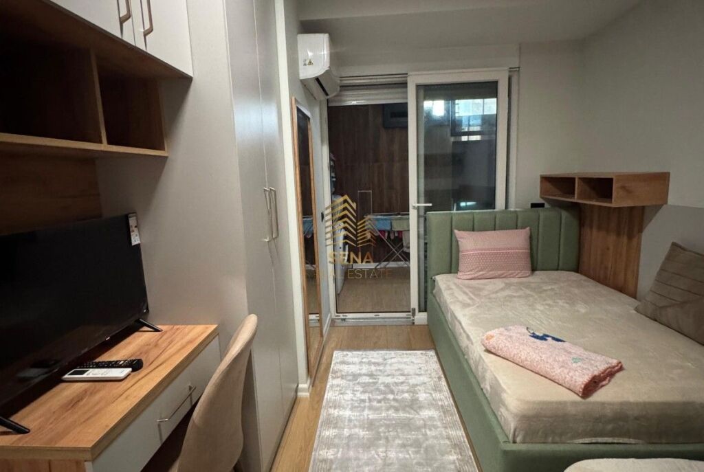 Affitto, Appartamento 2+1+balcone, Via Dibra – Scuola Unita, 700 Euro/Mese