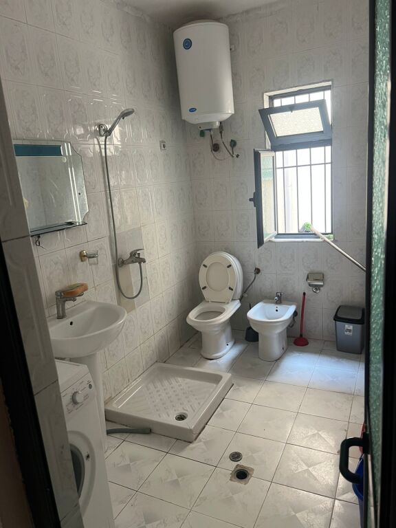 🏡 Villa in affitto – Fresk💶 Prezzo: 550€/mese