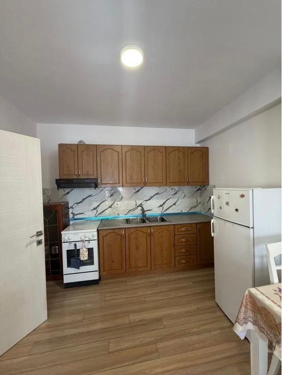 🏡 Apartament 2+1 për Shitje – Zona 5 Maji, Tiranë
