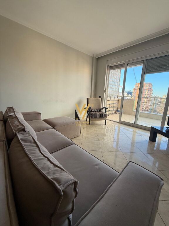 JEPET APARTAMENT 2+1+BLK ME QERA NE BLLOK 80.000 LEKE