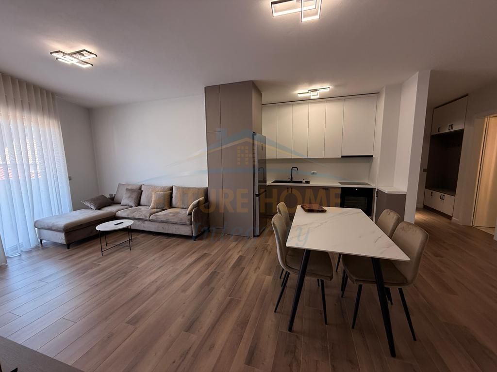 JAP ME QERA APARTAMENT 2+1+POST PARKIMI, RRUGA ELBASANIT