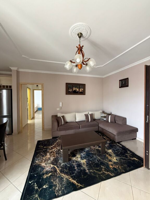 For rent 2+1+2 Botanical Garden 60,000 lek