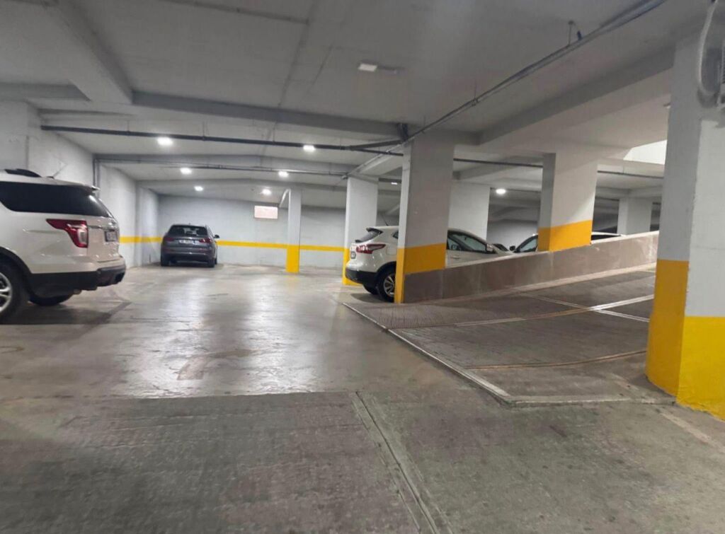 Posto Auto in Vendita  📍 Via Tefta Tashko, Pazari i Ri