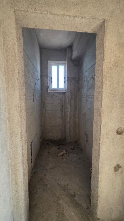 🏡 VILË 3-KATËSHE PËR SHITJE – LAGJJA 24 MAJI, VLORË