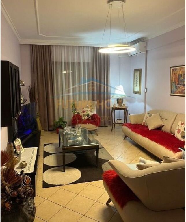 Qira, Apartament 2+1+2, Rruga e Kavajes