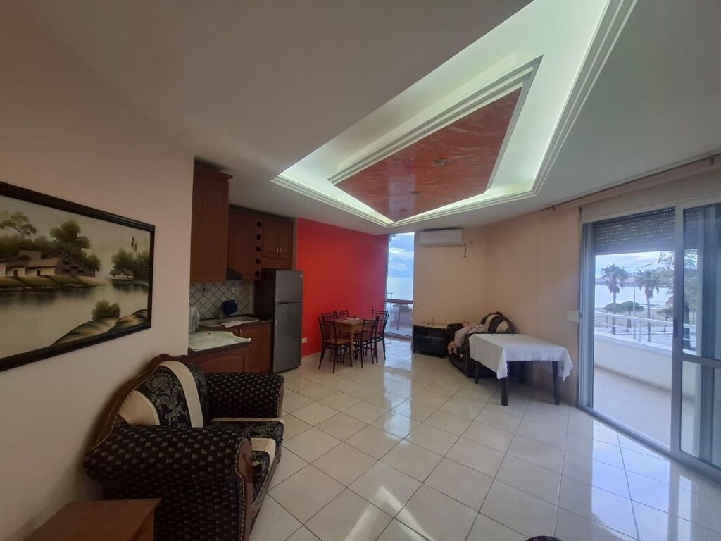 🌊 APPARTAMENTO 2+1 IN AFFITTO – LUNGOMARE, VLORË