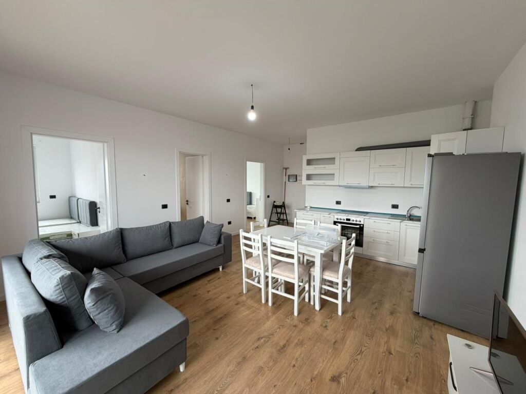 📢 Appartamento in affitto a Paskuqan  • 🏠 Tipo: 2+1💶 Prezzo: 450 € / mese