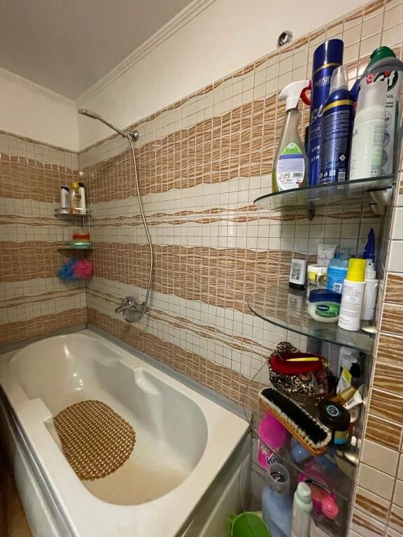 For rent 2+1+1 DON BOSKO AT DELUXE BAR 550 thousand lek