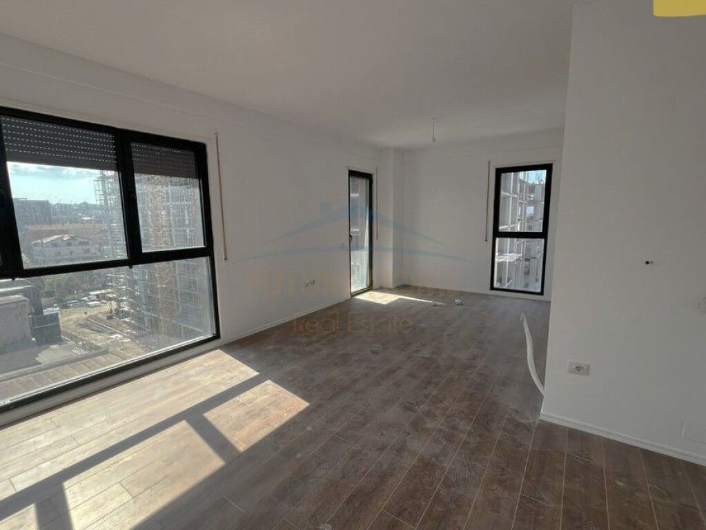 For sale, Apartment 2+1+2+ Parking Spot, Sadik Petrela Street, ASL Complex 2