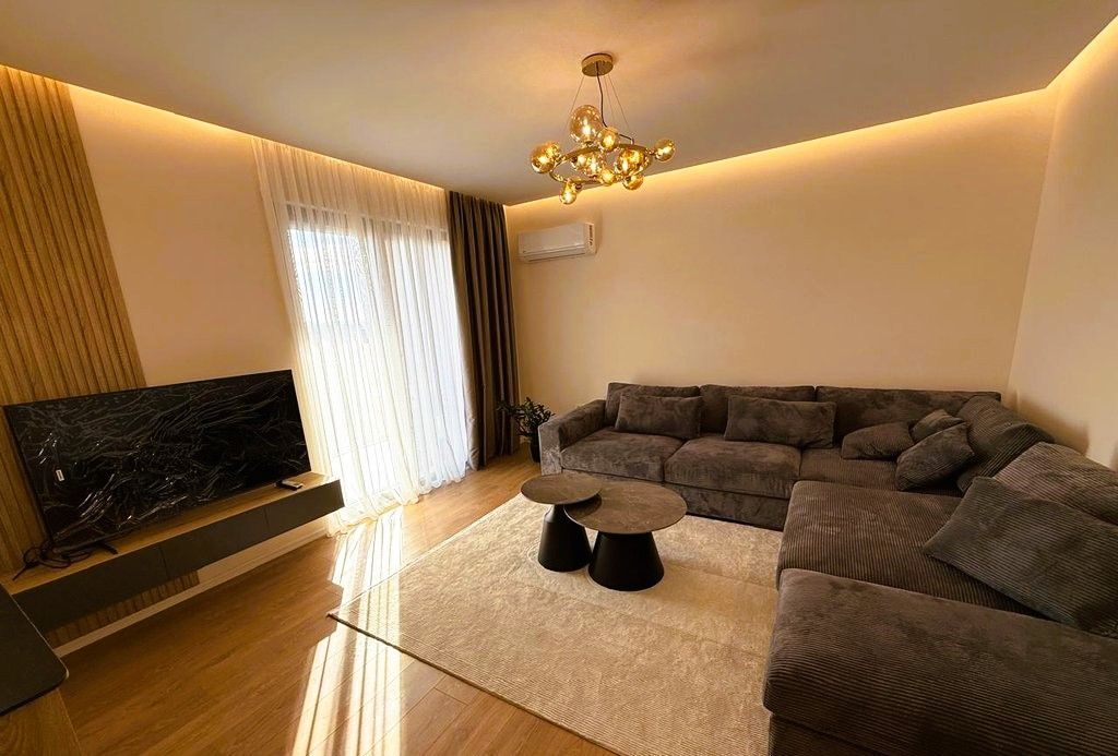 JEPET ME QIRA APARTAMENT MODERN 2+1+2, PRANE TV KLAN!