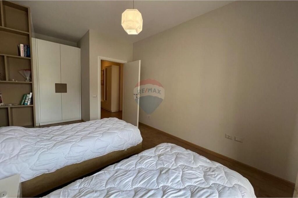 🏖️ Appartamento 2+1 in Affitto – Prima Linea, Via Dhimitër Konomi, Vlora