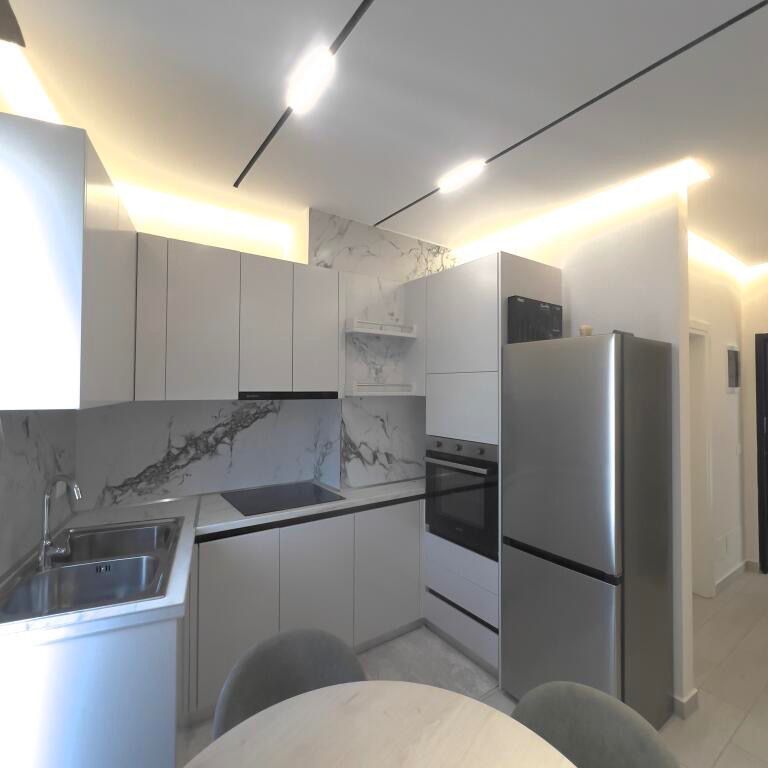 Vendesi in vendita 1+1 appartamento presso River Residence