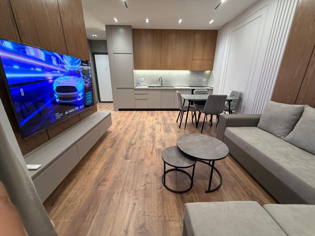 Stacioni i Trenit Jepet me qera apartament 1+1 i sapo arreduar.