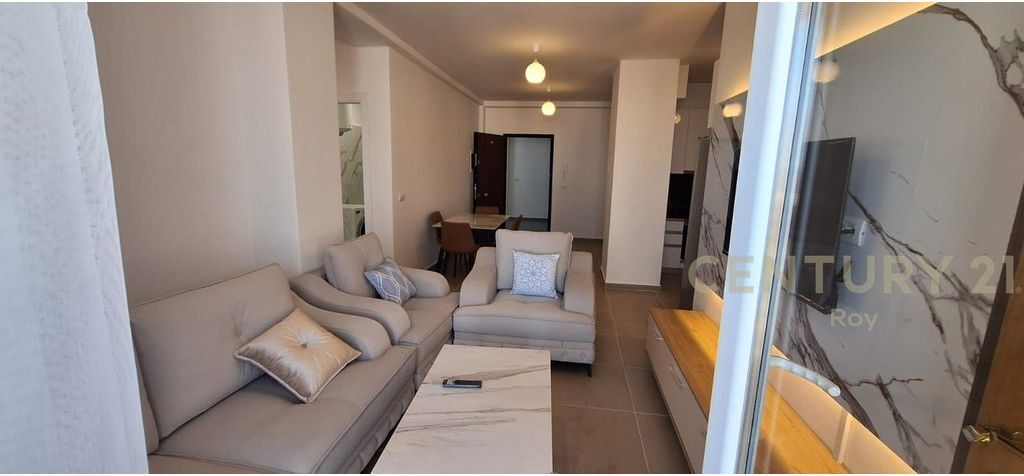 Affittasi appartamento 3+1 a Durazzo – vicino al Parco della Stazione Ferroviaria