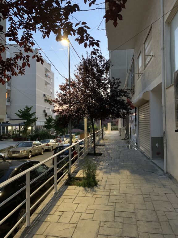 Super ap 2+1 at fresku ( muhamed deliu street )