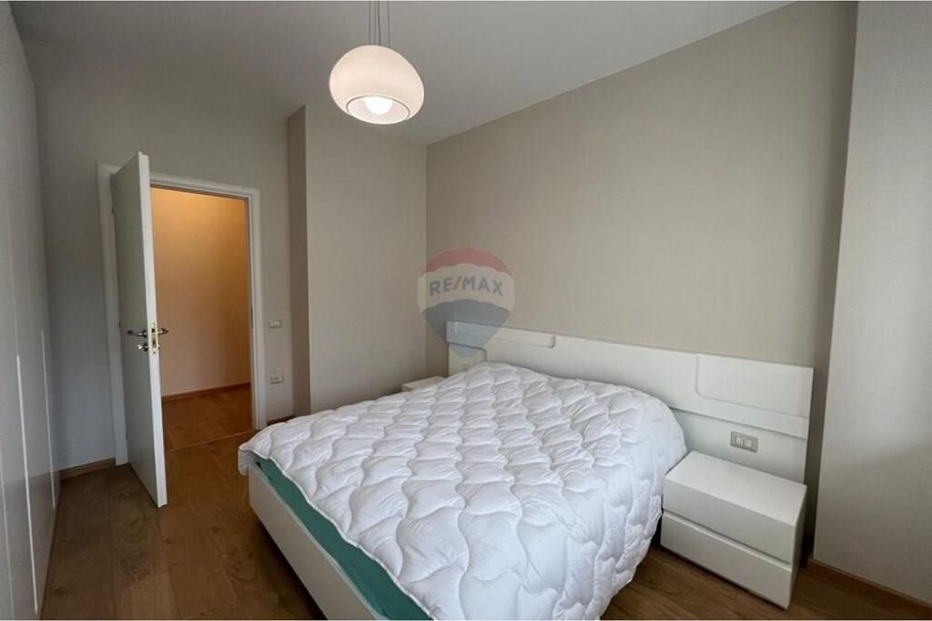 🏖️ Appartamento 2+1 in Affitto – Prima Linea, Via Dhimitër Konomi, Vlora