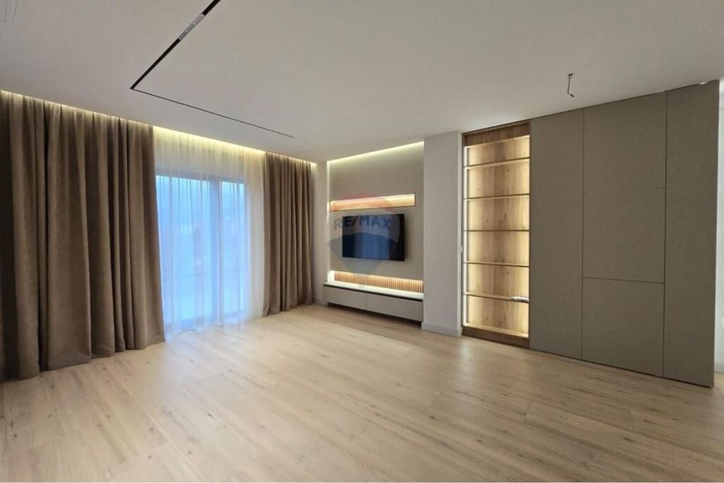 Apartament 2+1 per shitje tek Liqeni Thate!