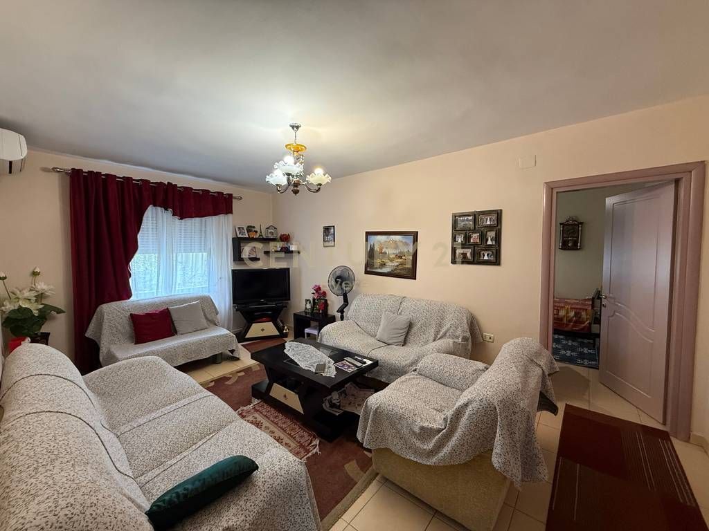 VASIL SHANTO, 3+1 APARTAMENT PËR SHITJE