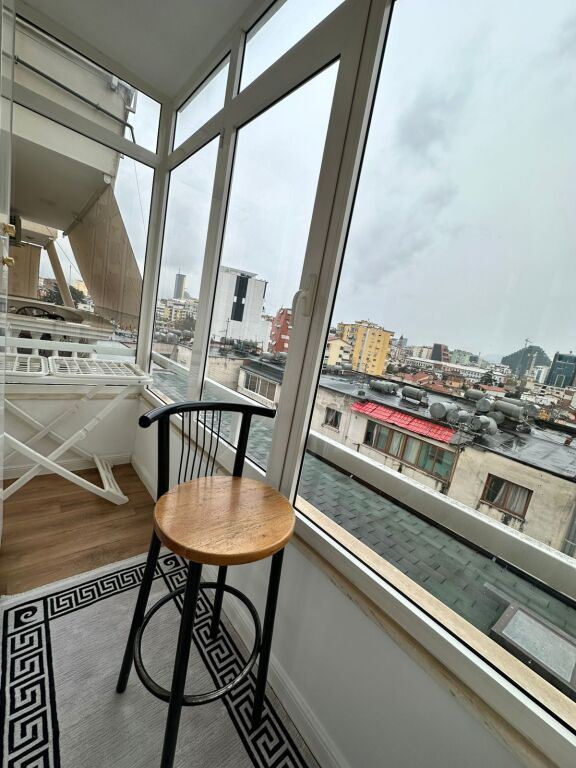 Appartamento 1+1+2Blk In Affitto Vicino al Mozaik di Tirana