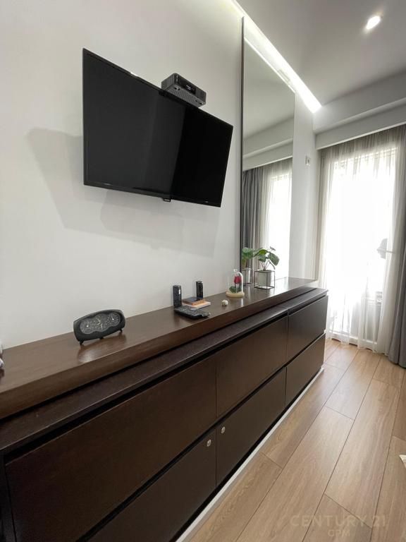 Appartamento con 1 camera da letto e 1 bagno in affitto vicino alla stazione ferroviaria!