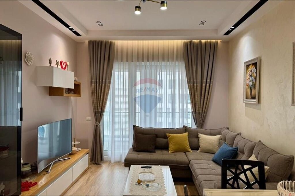 Apartament 1+1 per qira tek Kompleksi Kontakt!