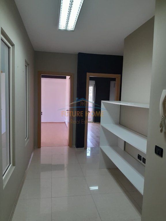 Affitto, Appartamento 2+1, Piazza Willson