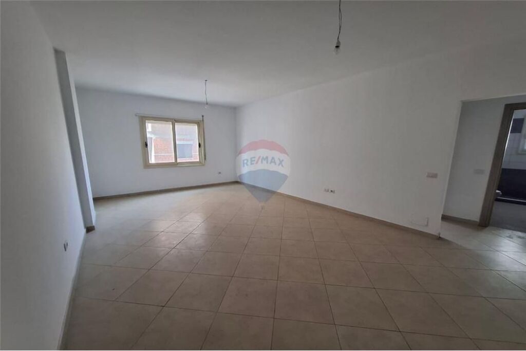 🏡 Apartament 1+1 për Shitje – Transballkanike, përballë Alpetit, Vlorë