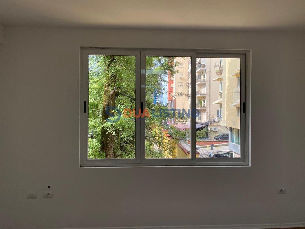 Jepet me qira apartament per zyra, ngjitur me Ambasaden Amerikane