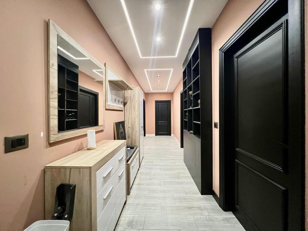 SHESIM , PENTHOUSE MODERN 3+1+3 me 3 POSTE PARKIMI