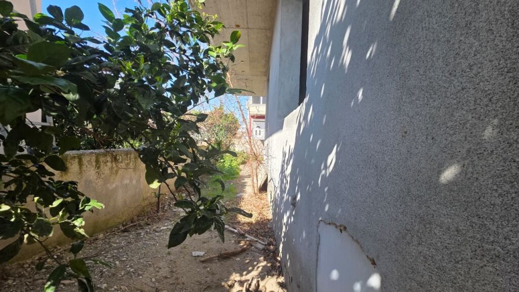 🏡 VILË 3-KATËSHE PËR SHITJE – LAGJJA 24 MAJI, VLORË