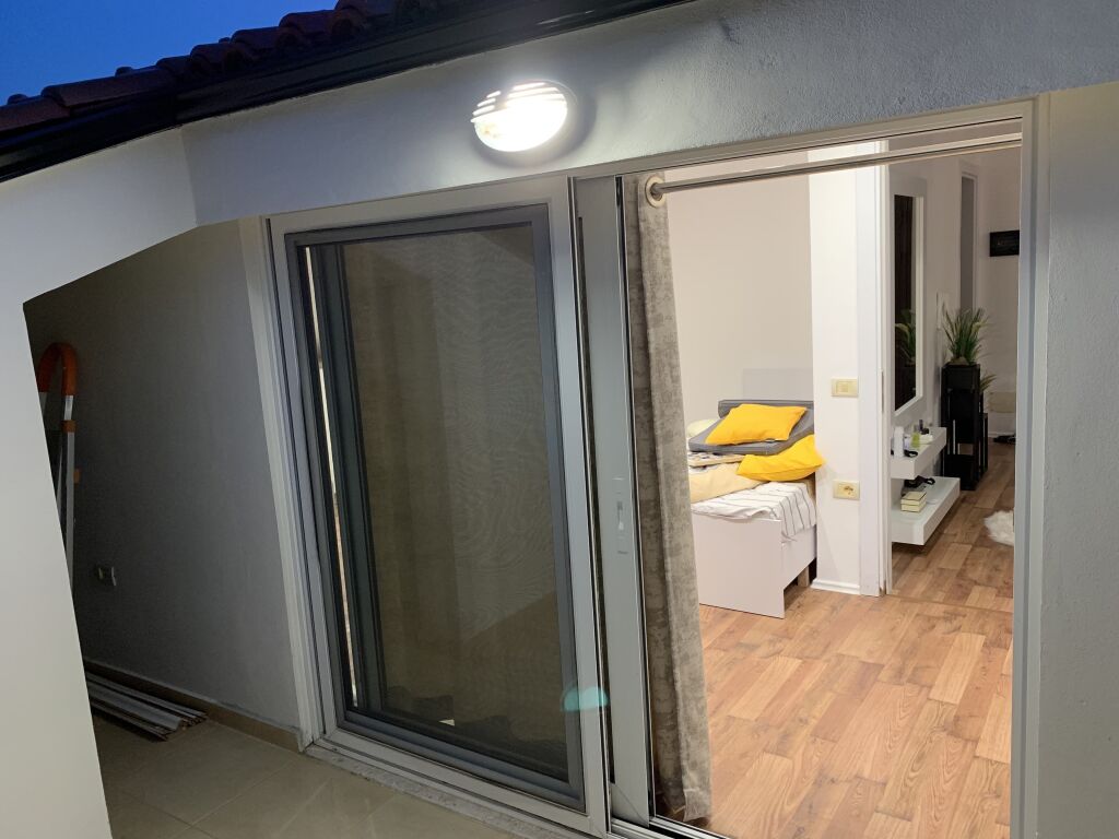 Super ap 2+1 at fresku ( muhamed deliu street )