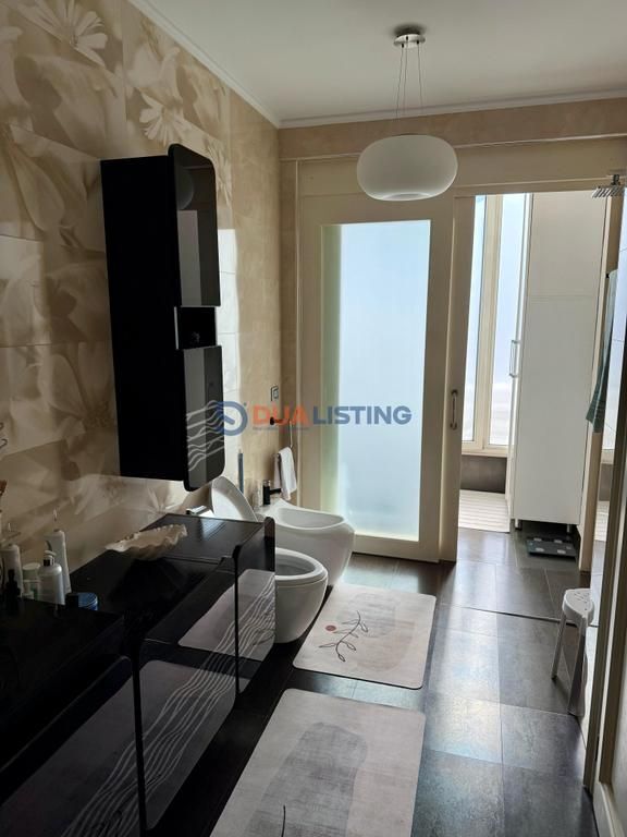 DUPLEX 5+1+3 IN VENDITA A KODRA E DIELLIT !