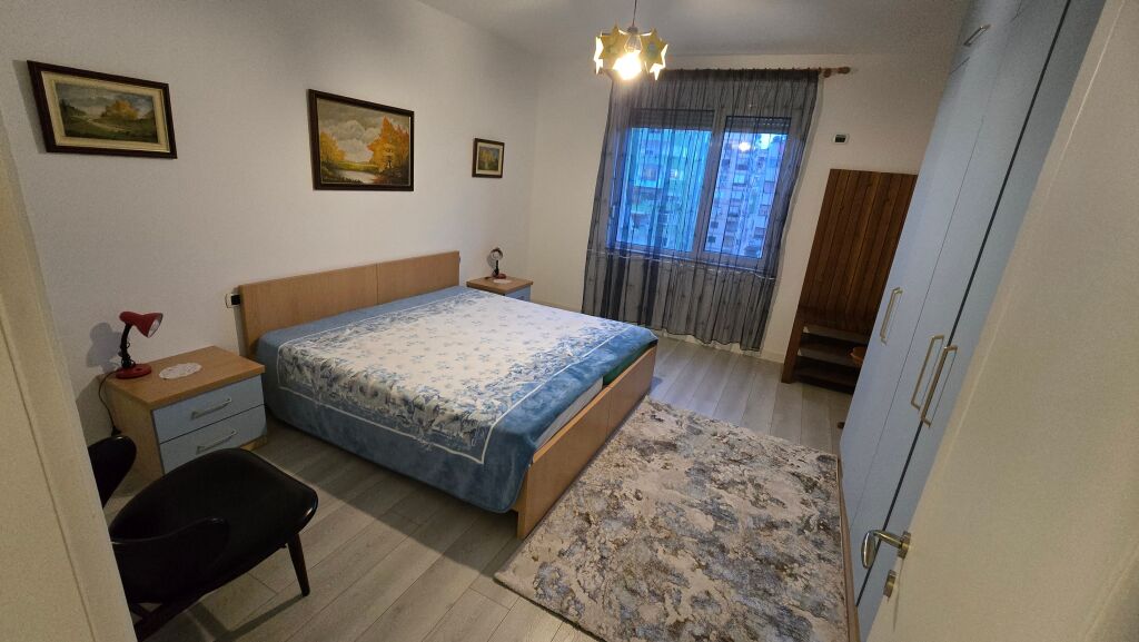 Apartament me qira në zemër të Bllokut – Rr. Brigada VIII