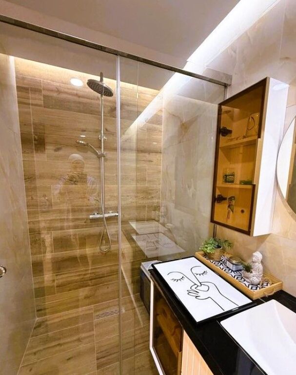 JEPET ME QIRA APARTAMENT MODERN 2+1+2, PRANE TV KLAN!