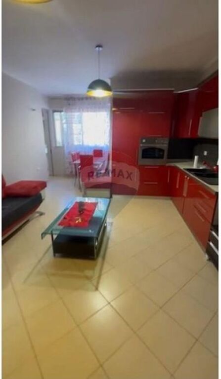 Appartamento - In Affitto - Rruga Riza Cerova, Tirana