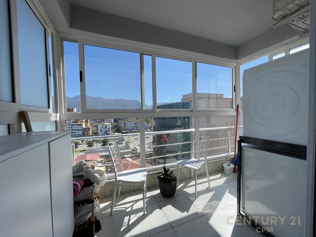 Appartamento con 1 camera da letto e 1 bagno in affitto vicino alla stazione ferroviaria!