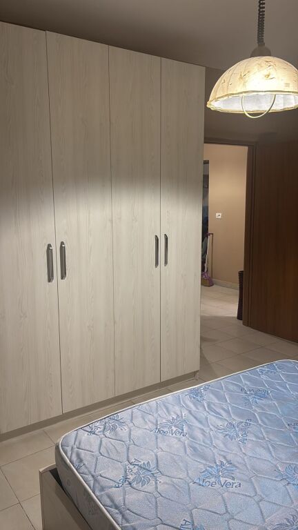 🏢Pas Ish Restorant Durresit,jepet me qera apartament1+1,i mobiluar.450Euro