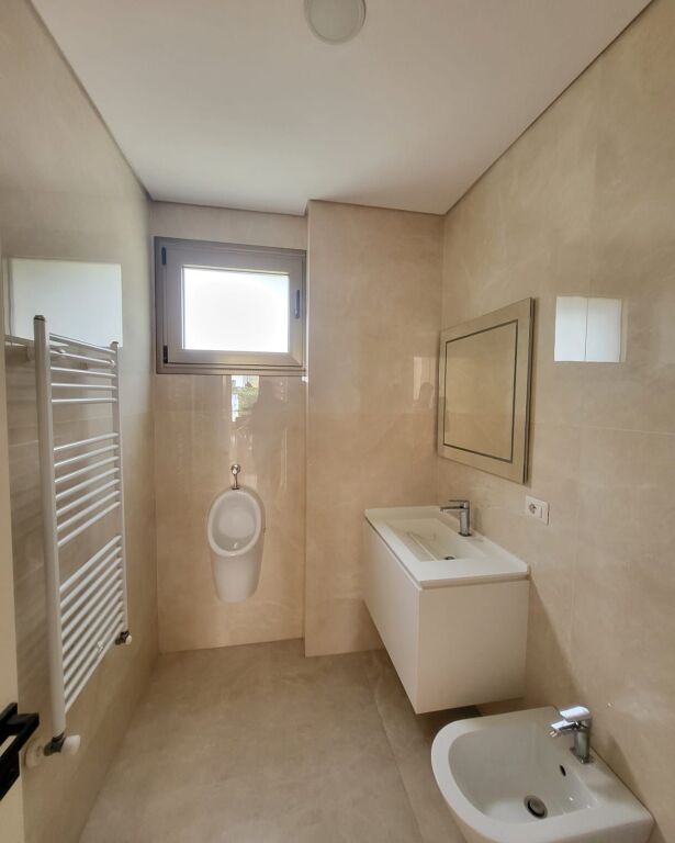 VILE PER QERA TEK TEG