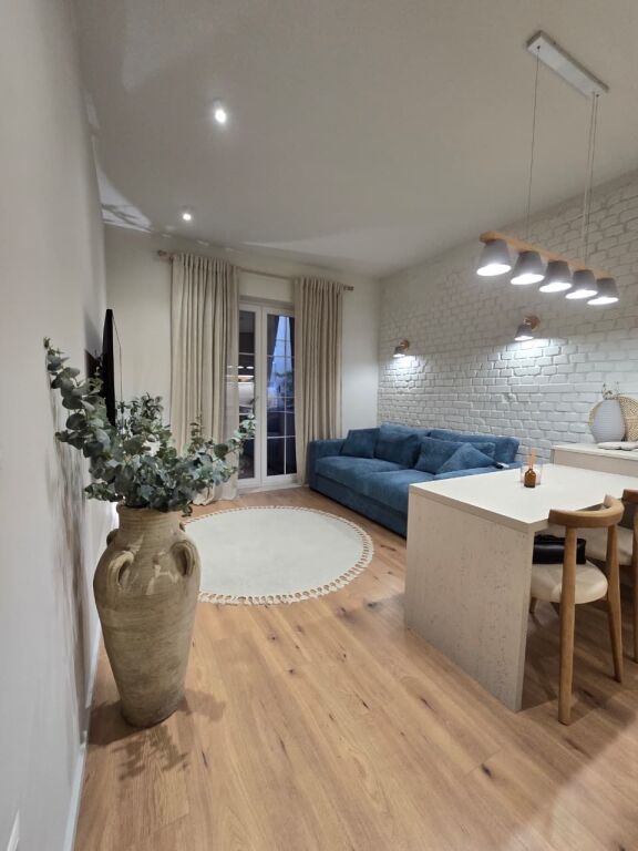 Luxury apartment for rent in Myslym Shyr