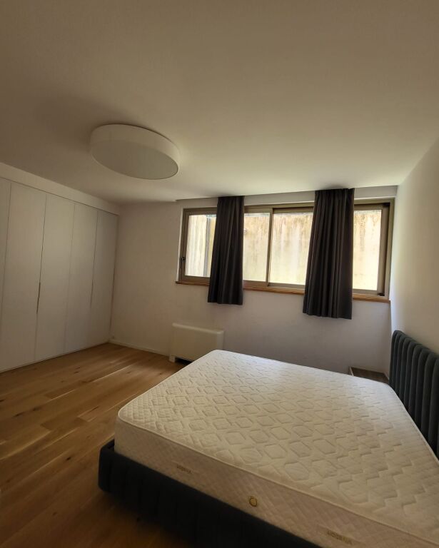 VILE PER QERA TEK TEG