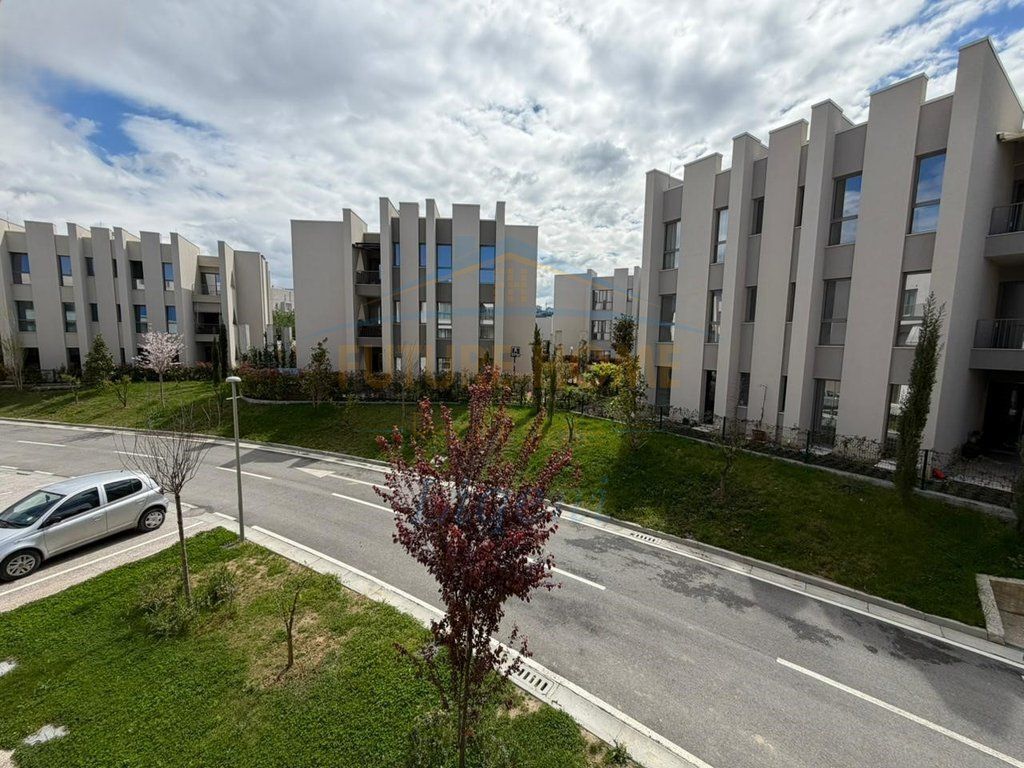 Qera, Apartament 2+1+ Post Parkimi, Green Valley, Tiranë.