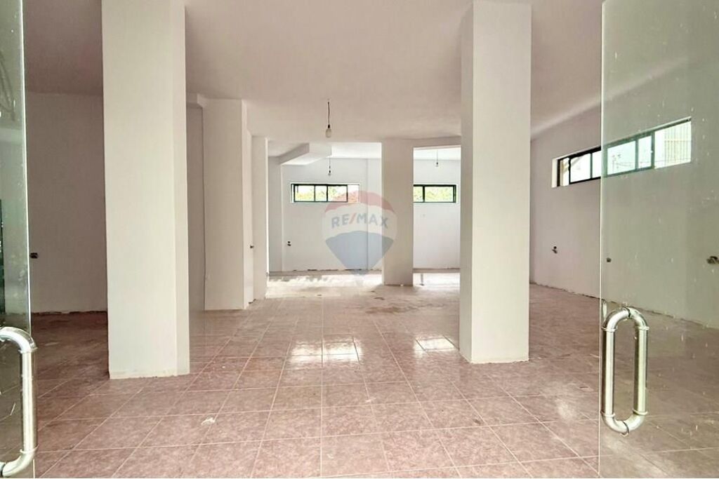 Warehouse/Storage - For Rent - Paris Commune, Tirana