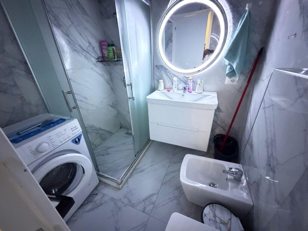 Apartment me qera 1+1 Rruga Mine Peza